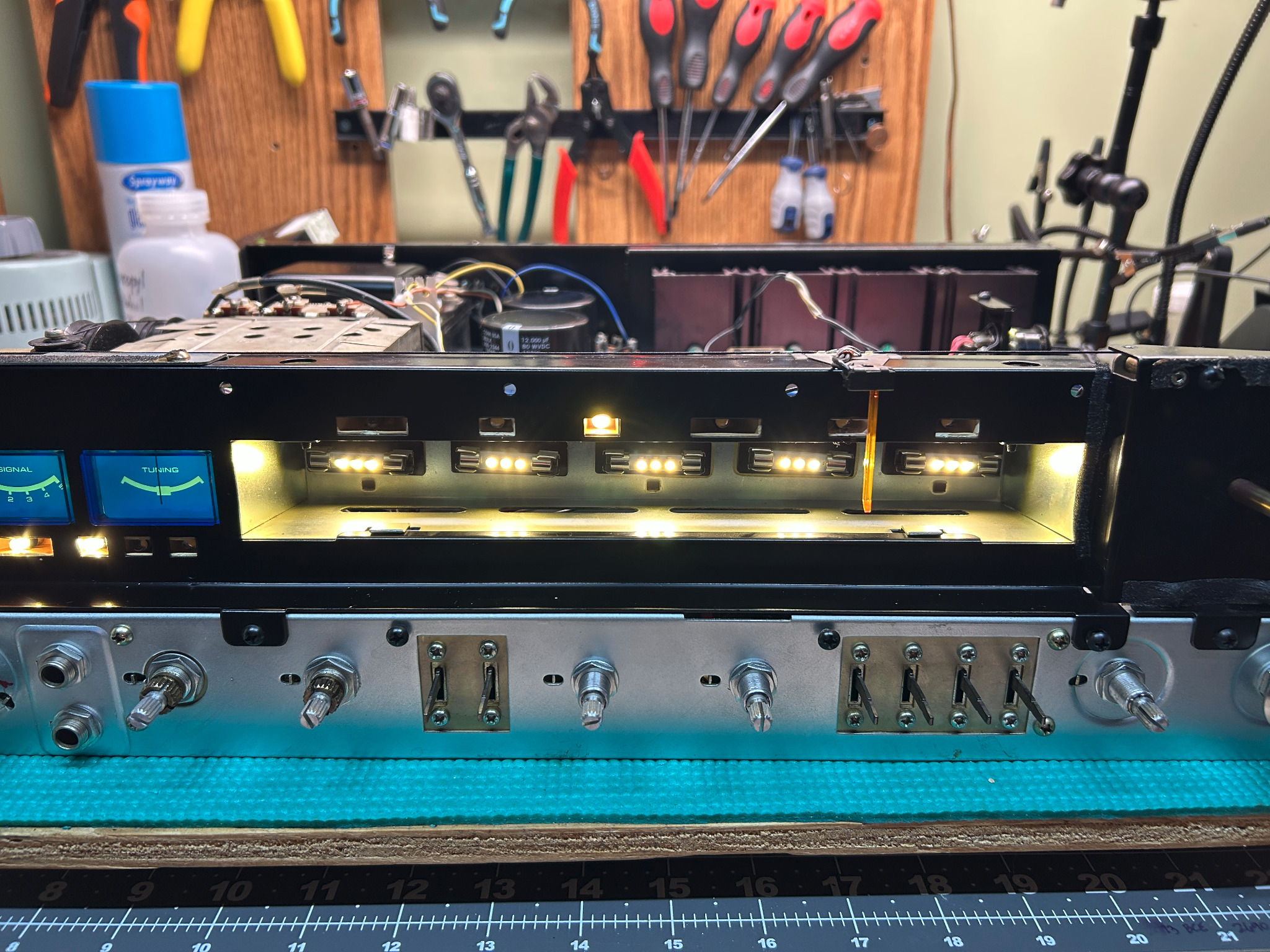 Warm-white LED dial lighting installed in the Pioneer SX-828